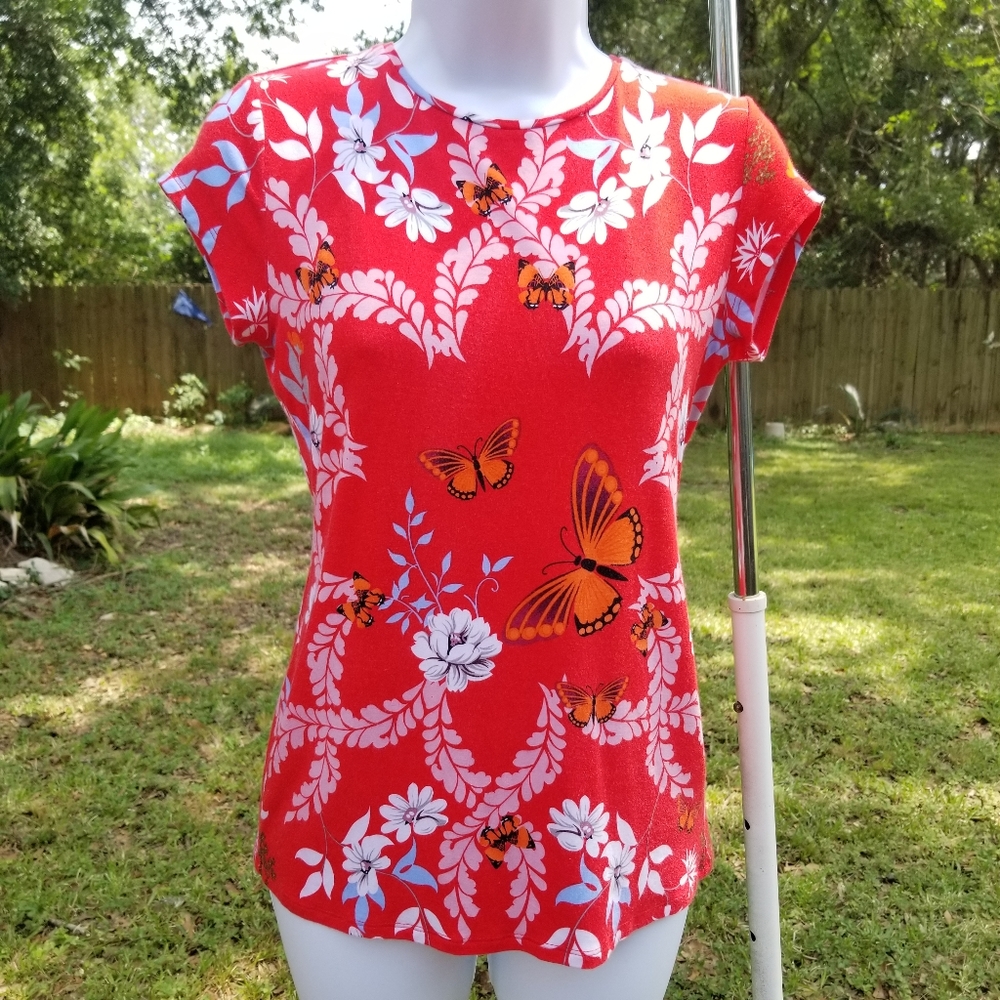 Carmen Marc Va Womans Top Butterfly Design Sz.Xs